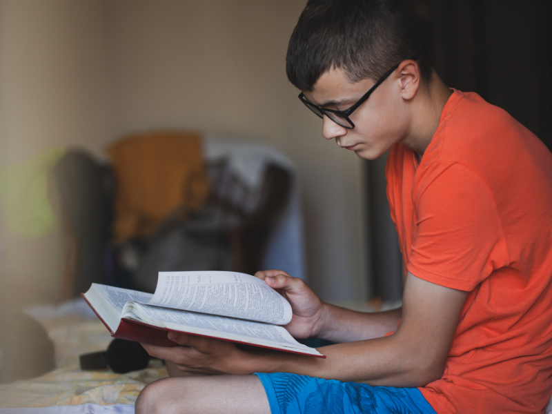 teen reading image